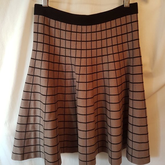 Carmen Marc Valvo Windowpane Beige Black Rayon Circle A Soft Stretch Skirt S 27 - Picture 2 of 6